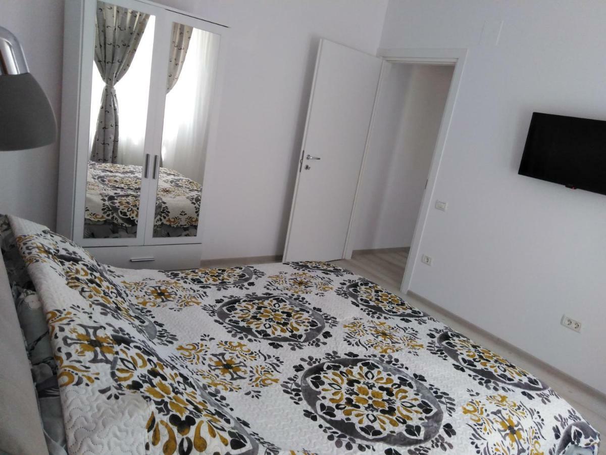 Apartament Aris Mamaia Nord Apartment Năvodari Exterior foto